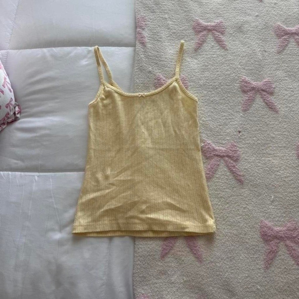 butter yellow lace trim brandy melville tank top